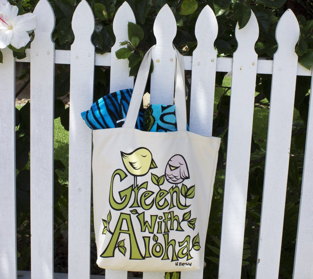 "Little Birdie Buddies" Green with Aloha tote bag full of beach supplies.